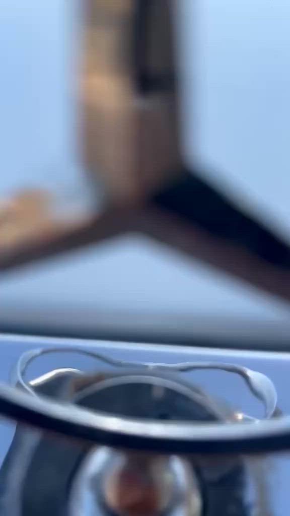 سلام عليكم مارسدس  رئاسي باب طويل گشرً نضيف دواخل هم زينه نضيفه يحتاجلهن ترتيب
مكينه VVT بيه شلعه قويه رقمه كربلاء مكانه كربلاء ٤٣وبيه مجال
