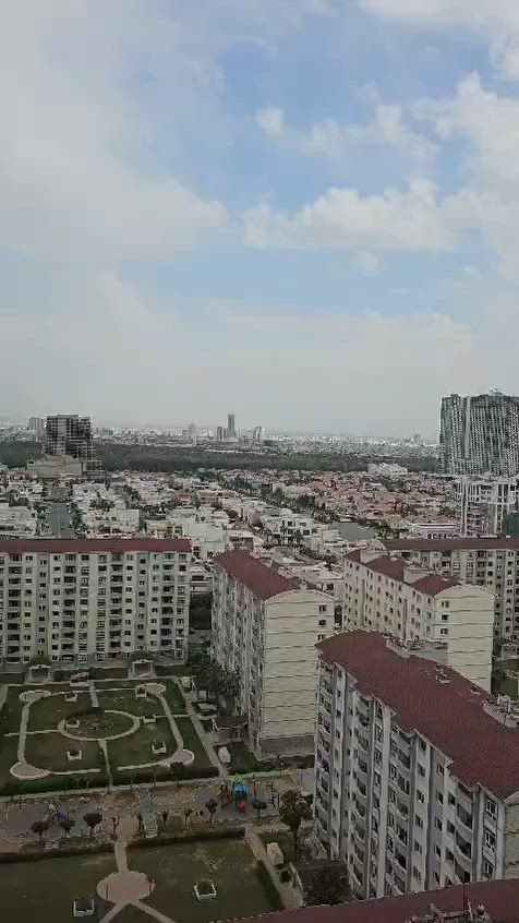 💠شقة  للأيجار في مشروع امباير بيرل  💠
🏢أمباير بيرل تاورز _Empire pearl Towers

🟣 يقع المشروع في داخل مجمع أمباير على شارع 100م و بالقرب من دريم ستي و مطار أربيل الدولي.

-شقة تتكون من 👇

-غرفتين نوم

-مطبخ 

-صحيات

-طابق 18

-واجهة داخلية

للاستفسار اكثر التواصل على الرقم (***********)
