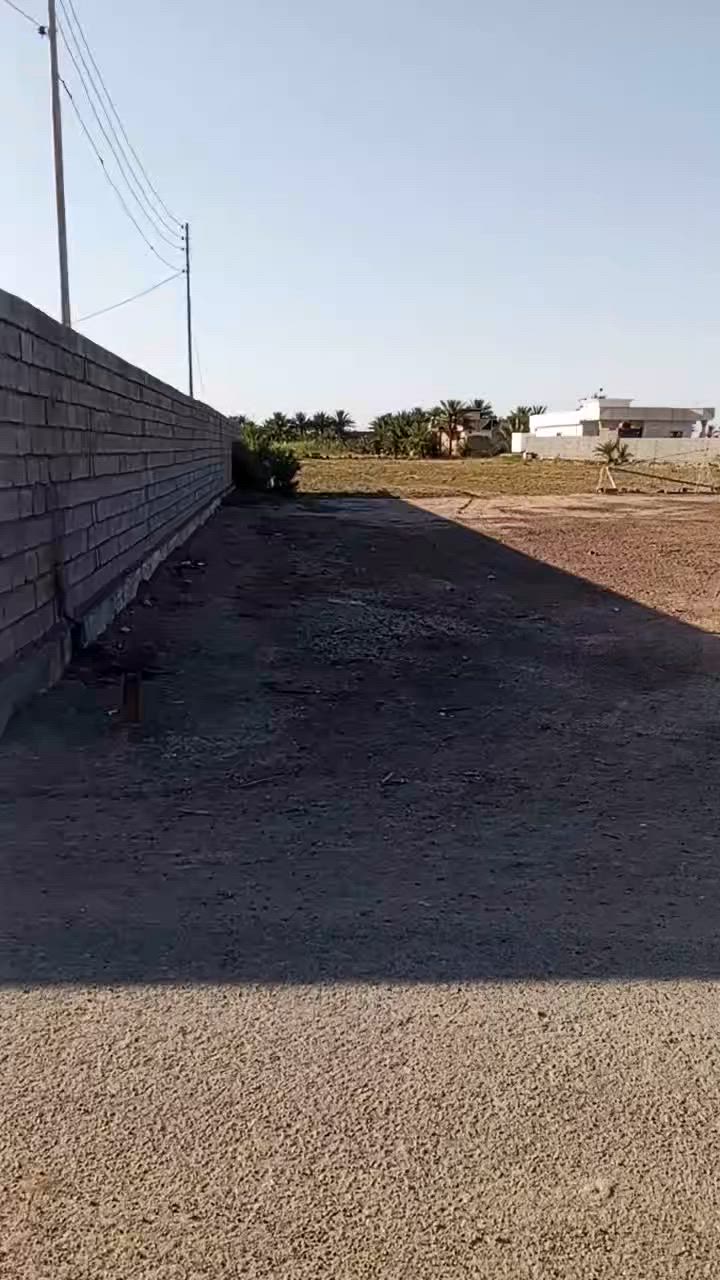 لبيع ارض 3دونم مي رساله وكهرباء ومي سكي 
*********** المكان الفلوجه ابو زديره الثانيه
