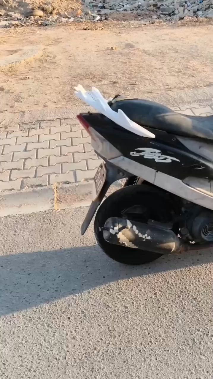 السلام عليكم دراجه ماكس للبيع بيها دخانه خفيفه وعوزها كشن السعر خاص مكاني الديوانية شارع 30


**إذا كنت صاحب هذا الإعلان وتريد حذفه لأي سبب، رجاءا أرسل رسالة إلى الدعم الفني**