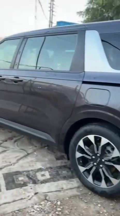 سلام عليكم كيه كرنفال موديل 2024 فول مواصفات ماعده فتحه وارد امريكي حادث قطعتين فقط 3 قطع تبريد سياره جاهزه الاستفسار اكثر عله هاذه رقم *********** مكان نجف الاشرف سعر 220
