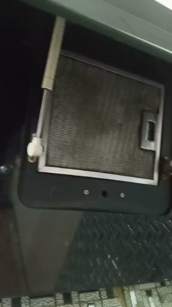 شافطه لمس ورمونت ٩٠في٦٠السعر٧٥بي مجال 
الطالبيه


**إذا كنت صاحب هذا الإعلان وتريد حذفه لأي سبب، رجاءا أرسل رسالة إلى الدعم الفني**