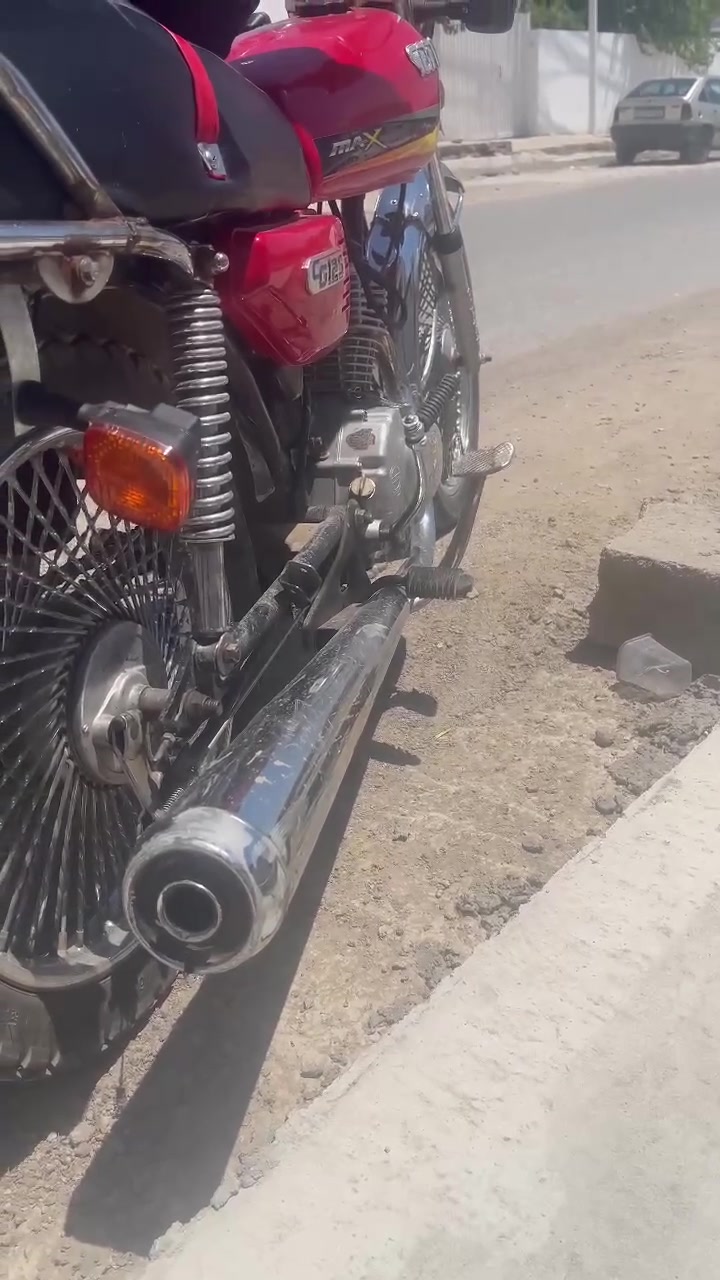 دراجة تايكر 2021
اربعة كير 
دراجة كاملة مكملة ما عايزها شي
لايت عينة اشاير دشبول كامل مكمل شغال ما تصرف علي دينار 
سعر 480 وبي مجال يفيد الجناي والدلفري معدل نار وشلعة نار وفصلة نار شرط كلشي ما يعوزوو  
واتساب ***********
