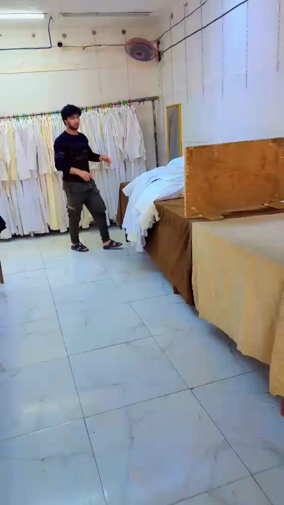 يا الله تعلن محلات الزعيم الفرع الثاني عن كسر دشداشه رجالي ابيض القطعه الفين 3قطع بخمسه
العنوان المحموديه خلف صحه الطلاب محلات محمد الزعيم 
رقم لهاتف:***********

يا الله تعلن محلات الزعيم الفرع الثاني عن كسر دشداشه رجالي ابيض القطعه الفين 3قطع بخمسه
