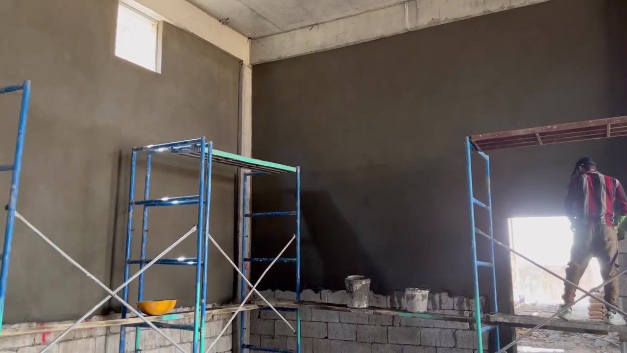 سلام عليكم ورحمة الله وبركاته
خلفه البخ سبنت وطلس ‏ ‏ واجهيات شقلي 

داخل بغداد فقط سقل وجراره وخشن وناعم  

مثل ما تريد اني حاضر بكلشي مبيت داخل موقع 

***********
