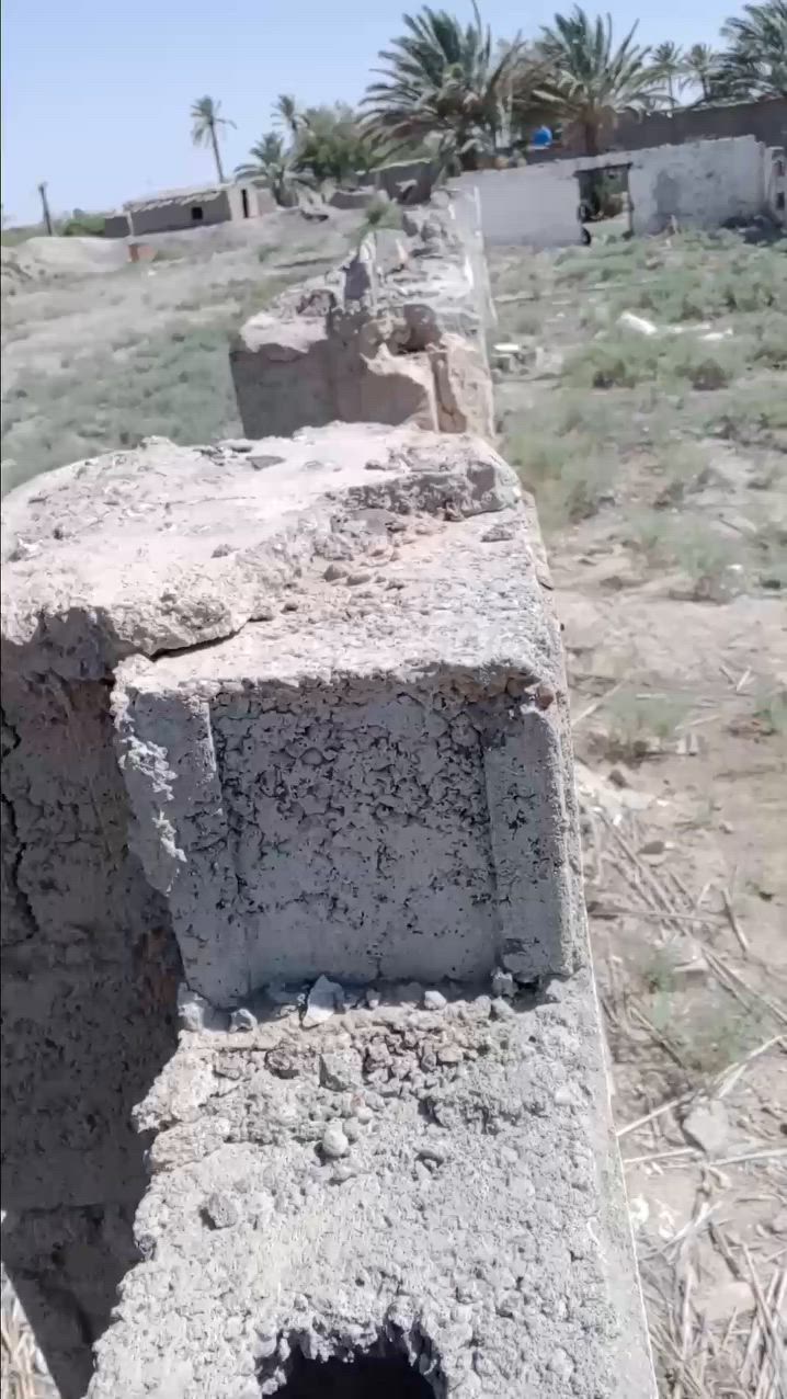 السلام عليكم
بلوك لبيع لبلوكه شمال  فحل لبلوكه نضيف كلش. يحتاج عمل تنضيف ملبوخ فقط من الداخل بسهوله تتنضف 
العدد4000بلوكه  
السعر خاص 
 الاستفسار لاتصال فقط على الواتساب 
***********‬‏
