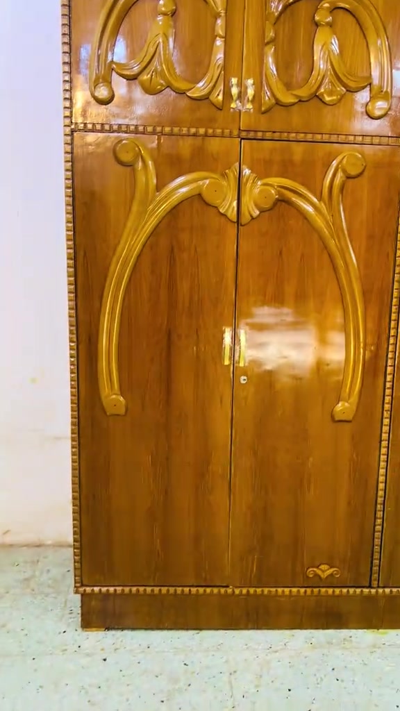 سلام عليكم  غرفه ام الخمسه ملحق شغل ثكيل  داخل وخارج صاج  مستخدمه شي قليل   ((ً سعر750 )) بغداد مدينه الصدر  اكو توصيل 🚚  ***********
