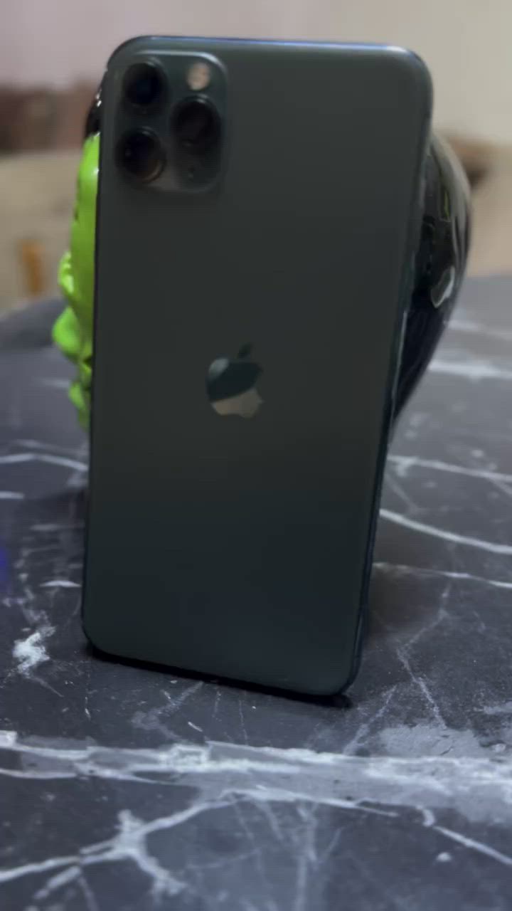 سلام عليكم للبيع iPhone 11 Pro Max سعة 256GB

الجهاز بحالة جيدة جدًا، جميع الوظائف تعمل بشكل ممتاز، الكاميرات وFace ID شغالة بدون أي مشاكل


**إذا كنت صاحب هذا الإعلان وتريد حذفه لأي سبب، رجاءا أرسل رسالة إلى الدعم الفني**