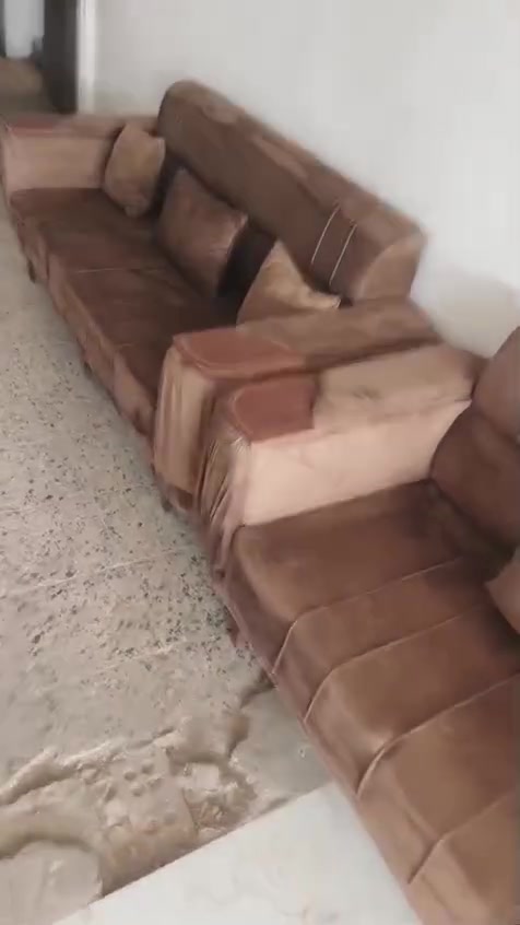الموقع بابل الحمزة الغربي حي العسكري مجمع عباس برهي 
الاتصال على الرقم واتساب ***********
