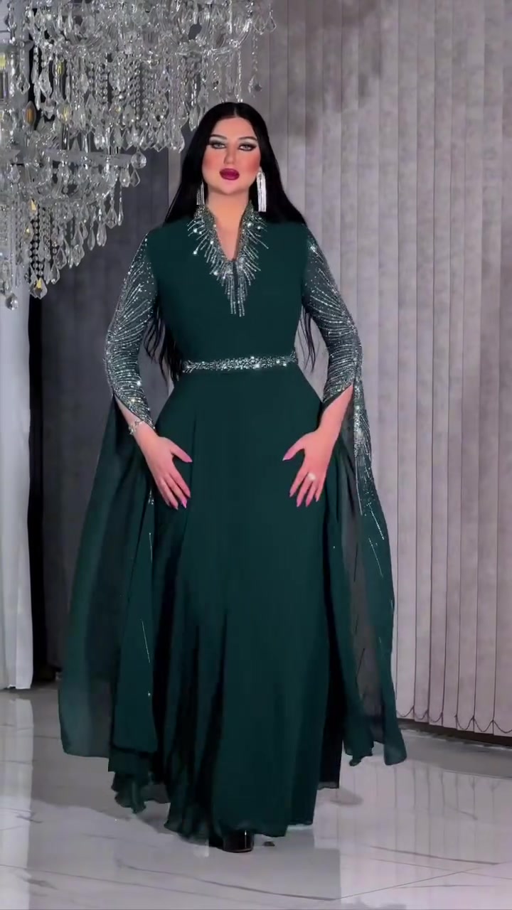 قفطان موديل تركي 🔥
للحجز على والتساب الرقم 
***********
السعر ٥٥ الف وتوصيل مجاني 
الشغل كرستال حراري
الأقماش شيفون الأصلي 
مڪون من ٢ قطع  قفطان حزام
قياساتـه:- من وزن 60 الى وزن 110
الألوان :-
←أسـود 
←زيتوني 
←ماروني
←بحري 
←جويتي 
←بنفسجي فاتح 
←بنفسجي طوخ 
مصطفى
