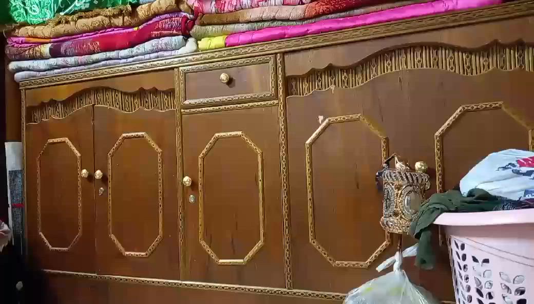 بوفية صاج جديده ونضيفة سعر100 بغداد ابو دشير
@إشارة


**إذا كنت صاحب هذا الإعلان وتريد حذفه لأي سبب، رجاءا أرسل رسالة إلى الدعم الفني**