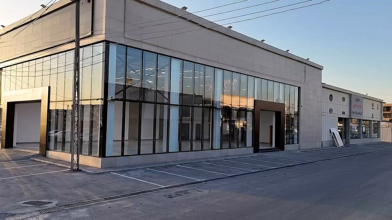 � مو مجرد افتتاح… إعادة تعريف للعالمية.

بإطلالة جديدة وتصميم يعكس الفخامة والتميّز، تفتح شركة طريق المحور العالمية لتجارة السيارات أبوابها بحلتها الجديدة لتبقى الوجهة الأولى لعشاق السيارات.

✨ صالة عرض عصرية
🚗 أحدث موديلات Toyota و BYD
💎 تجربة تليق بثقتكم

رجعنا بشكل جديد… لكن هدفنا بقي نفسه: نوفرلك الأفضل دائماً.

📍 بغداد – البياع – شارع الوسط
📞 *********** | ***********

شركة طريق المحور العالمية لتجارة السيارات
🚘 العالمية… بحلة جديدة تليق بالاسم.
