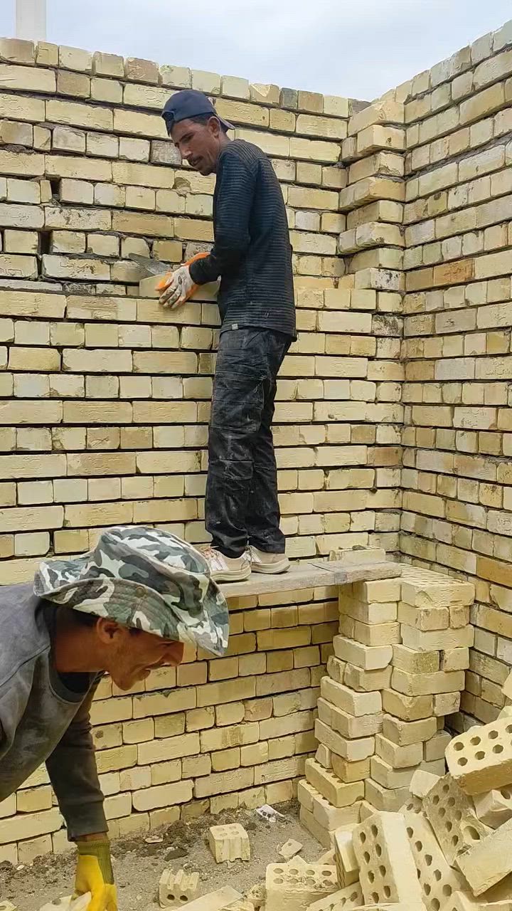 سلام عليكم خلفه بناء درجه اوله ستلام مهندس
ارضي 350 طابق 450 التواصل***********/‏‪***********‬‏
