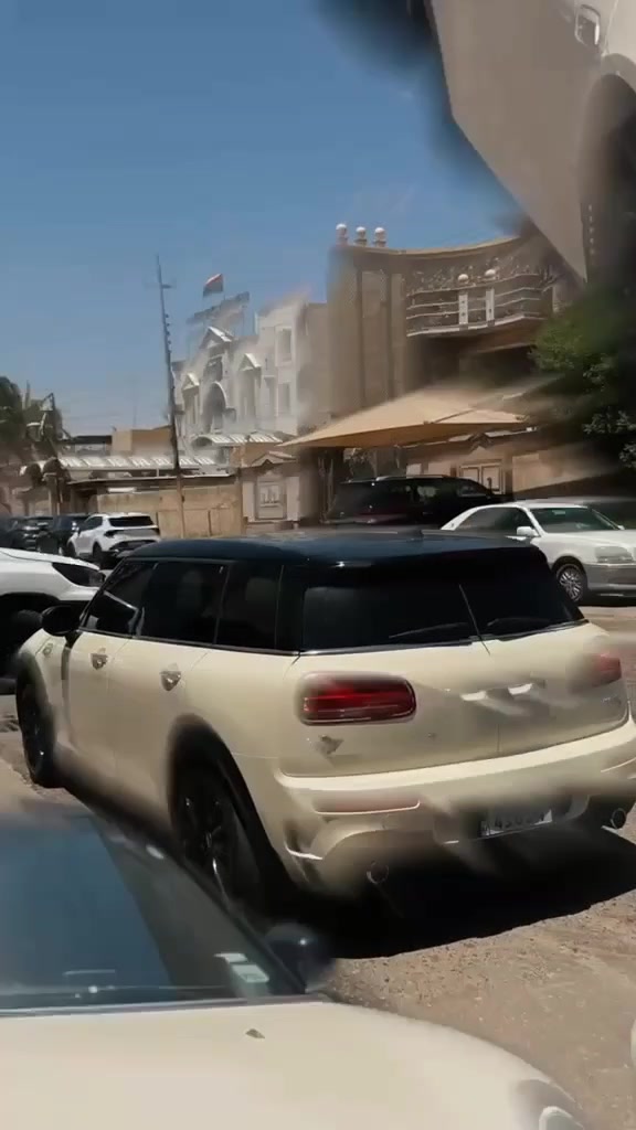 ميني كوبر كلبمان موديل 2023 رقم سليمانية بأسمي مع بطاقة تظليل رسمية من المرور . بدون ايرباك . السيارة فول مواصفات وجاهزه .
السعر 165 ورقة قفللللل .
للتواصل او واتساب على الخطين
***********
***********
مكان السيارة بالبصره .