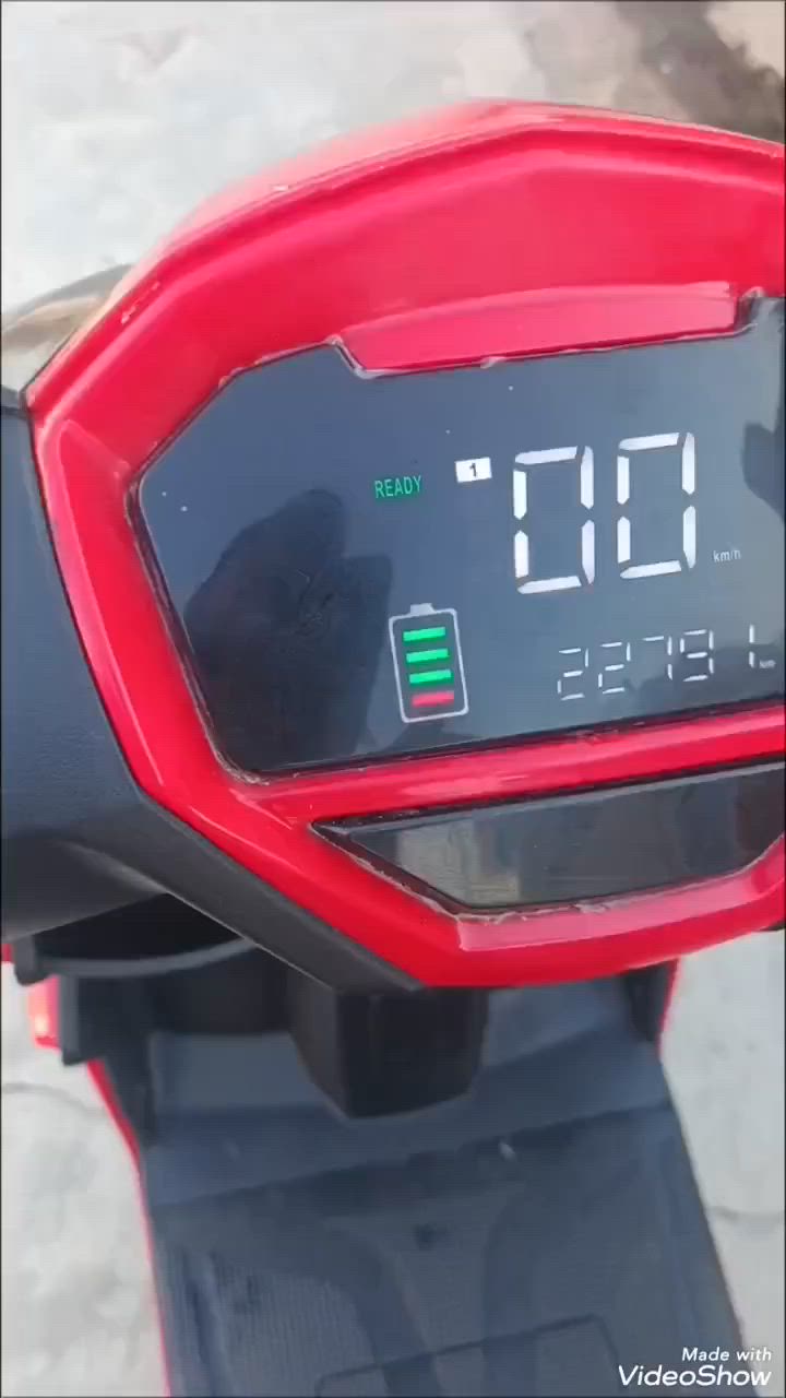 ماطور شحن للبيع كله شرط كله شغال نظام البوك بلوتوث بصمه كله شغال ملف 2000 بس بطاريات اثنين منفوخين بس شغالين كل شي ما بيهم سعر 500 وبي مجال مكاني موصل ايسر حي القاهره


**إذا كنت صاحب هذا الإعلان وتريد حذفه لأي سبب، رجاءا أرسل رسالة إلى الدعم الفني**