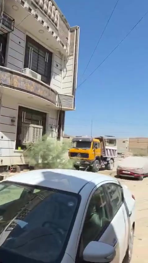 بيت للبيع مساحه ٥٠متر طابق ونص 
يصلح دار سكن او حسينيه للزوار 
كربلاء المقدسة/  شارع ابو طالب 
السعر / ٨٥ 
للإستفسار/  ***********
