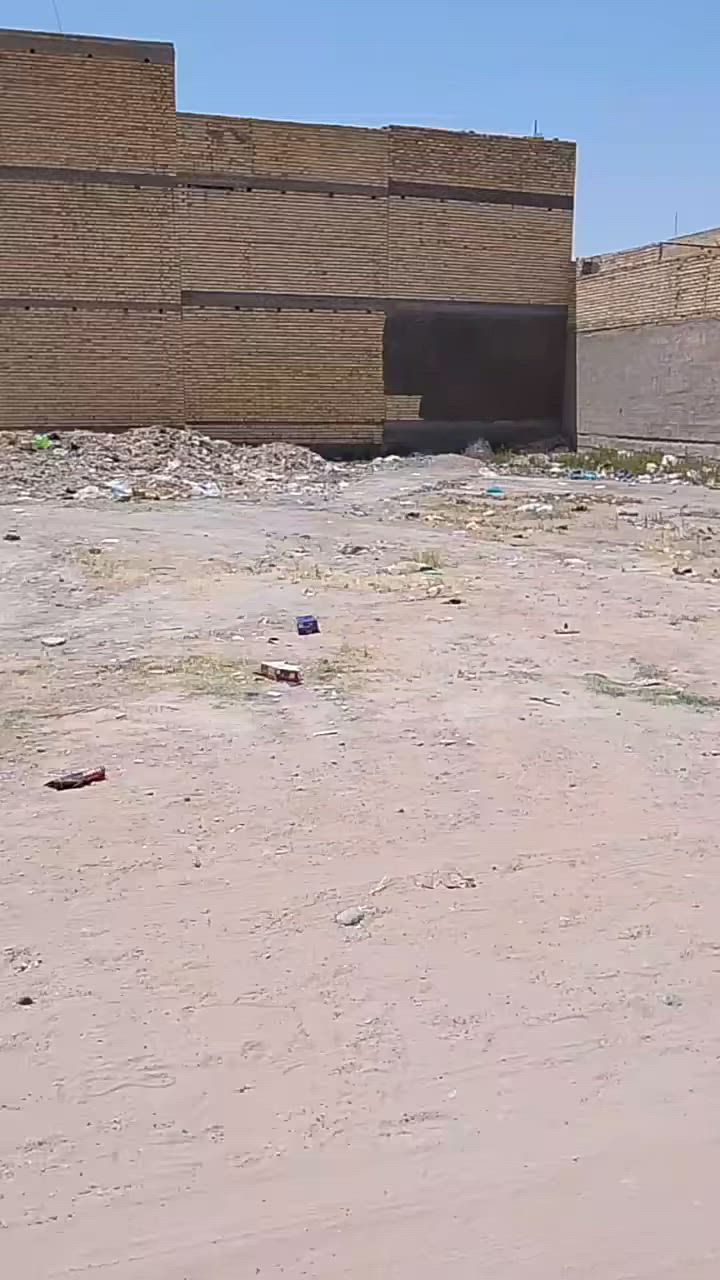 تحيه طيبه 
عرض اليوم قطعه المساحه 150 م/
 في منطقة الضباط ال 16 على طابو الكاضميه 

الأستفسار أو مراسلة الصفحه 
***********
***********
***********
