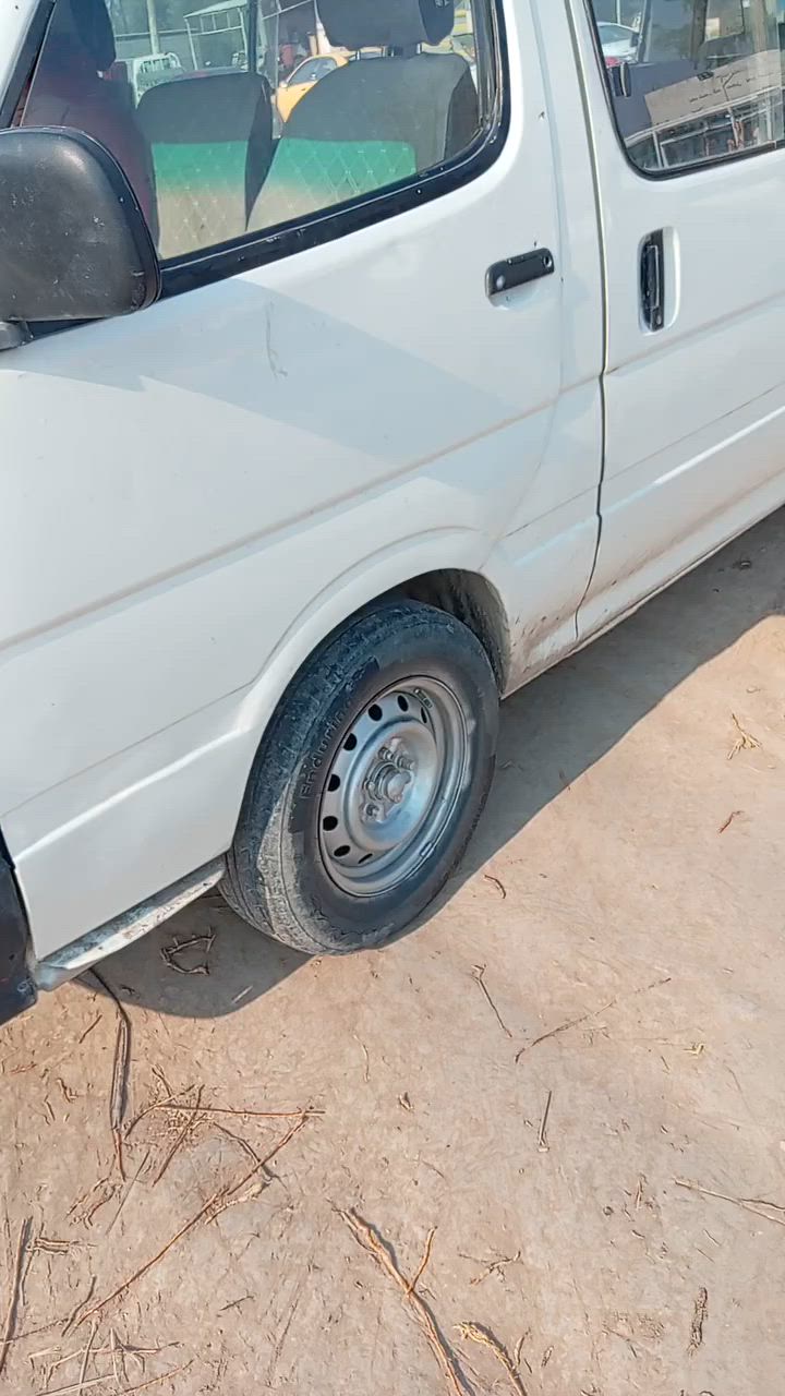 السلام عليكم  بوز موديل 94 سنويه ل28
بيها مكينه 2700 مجفته جديد كير محرك مكفولات رقمها ديالى  ***********
