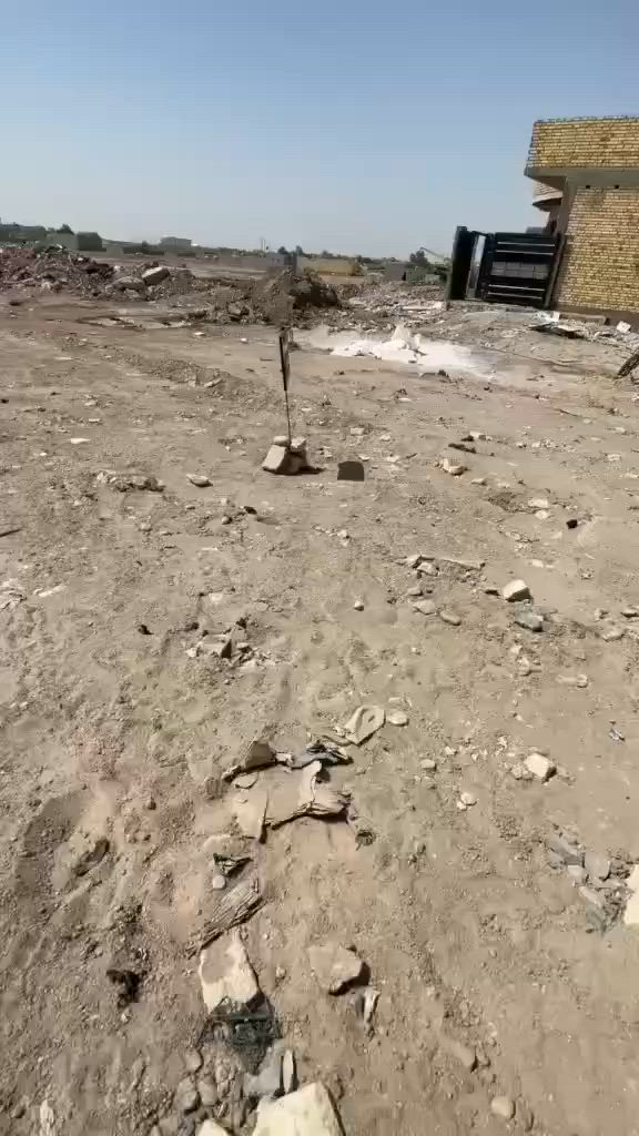مرحبا
قطعه طابو صرف  بسمي  مفروزه 200 متر بالشريط   رابع قطعه عن شارع التبليط  مقاطعه 64   توزيع المخدرين الصحه بحي التضحية شارع العيادة مقابيل حي الكرامه  دور المالكي المنطقه بيها سكن بده تكدر تبني بيه رقم العقار 64242/11 

اتصال اواتساب ***********
