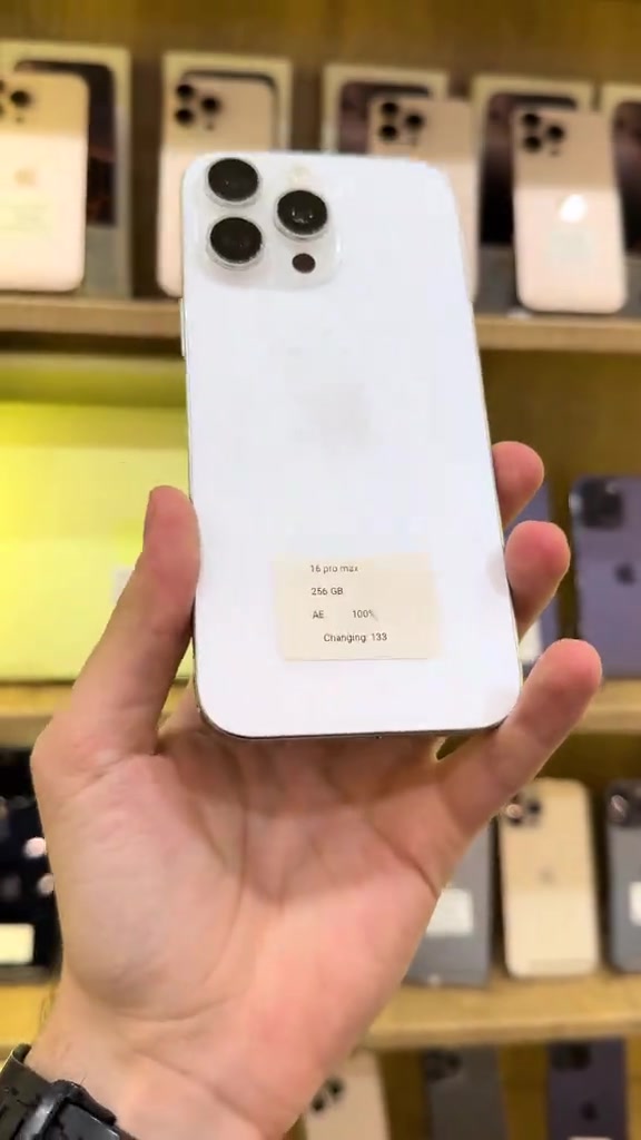 🔥 iPhone 16 Pro Max | 256GB 🔥 🔋 بطارية 100% ✨ نظيف ومرتب وجاهز 📦 ذاكرة 256GB 📩 للجادين والاستفسار راسلونا خاص 📍 فرع الربيعي: *********** 📍 فرع المنصور: *********** #iPhone16ProMax #iPhone16 #Apple #آيفون #بغداد 
