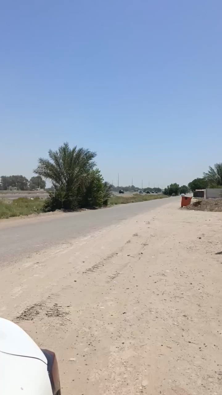 ابوغريب خرنابات قطعه حلوه 150م بظهر الخدمي موقع جدا حلو واجه 7 ونص نزال 20 طابو صرف وسعره جدا مناسب بالنسبه للسوك
مكتب ابوسيف الفهداوي 
*********** واتساب 
*********** كورك
