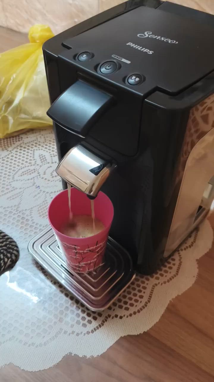 محضرة قهوة نوع فليبس للبيع للتواصل ***********
