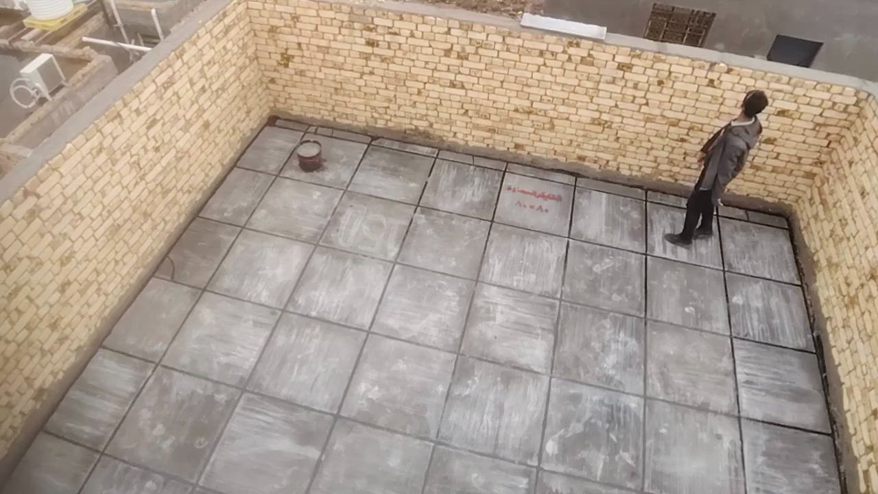 #فلوسك_عندك_لمن_يكمل_سطحك 💸
***********
تم إنجاز السطح حسب المواد المطلوبة:
🛠 زفت + فلانكوت + نايلون + اشتايكر السماوة
✂ كص كوسره
✅ شرط الفحص بالماء + استلام من قبل #مهندس_كرسته
🔧 صيانة الماستك والأسطح القديمة متوفرة

📍 متواجدين: الناصرية – أقضية ونواحي
***********
