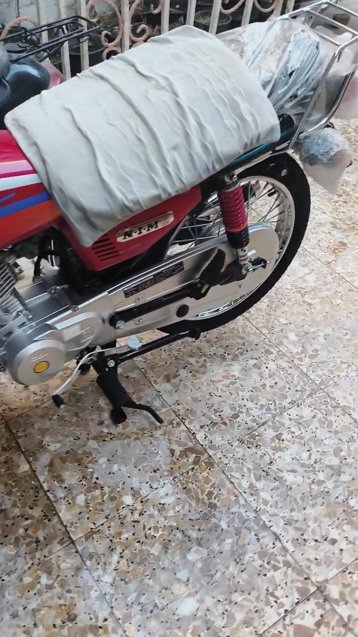 سلام عليكم نامه متياز باب اول صار ٤ يام طلعته من معرص زيد الخفاجي بعده ع سحك ب ٩٠٠ طلعته وريد ابيع مكاني كربلاء حي العامل سعره ٨٧٥ شري يتصل *********** سبع اورق زيتي
