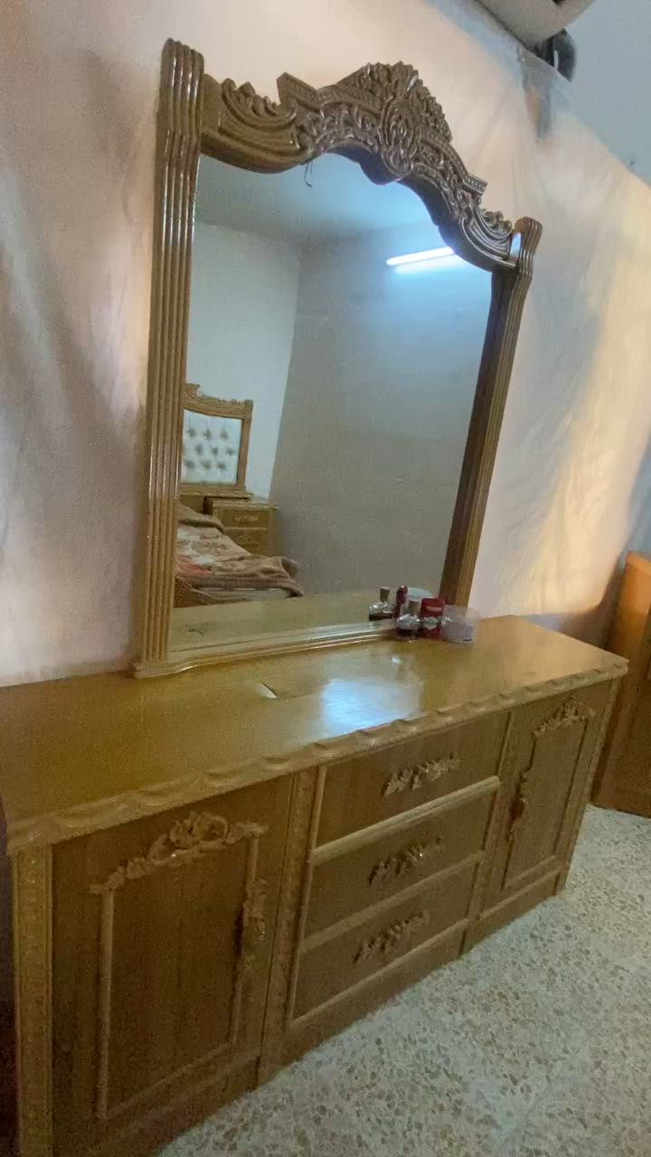 غرفة اخشاب بيع مستعجل بدون دوشك 900الف بي مجال جديده بي ضربه صغيره ع ميز توليت مكان ايمن الموصل


**إذا كنت صاحب هذا الإعلان وتريد حذفه لأي سبب، رجاءا أرسل رسالة إلى الدعم الفني**