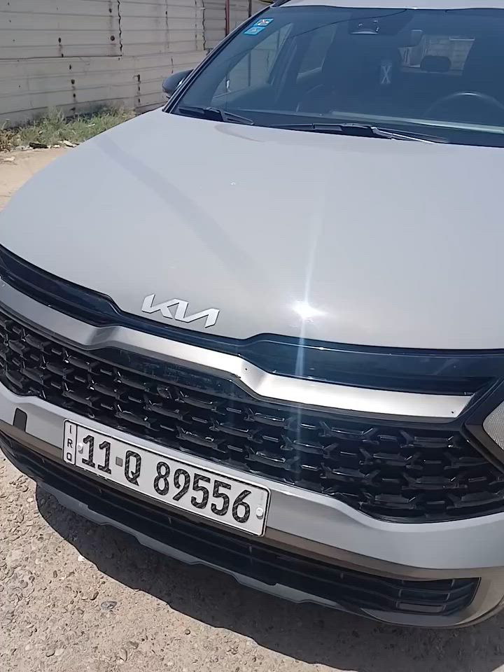 سبورتج 2023 وارد أمريكي حجم لارج الكبير
فول مواصفات عدا البانوراما 

حادثها بنيد وجاملغ
وهنا بلعراق مبدل قبق جنطه اصلي نفس اللون 
حجم الكبير
لون سمنتي
جديدة مابيها نقص برغي 
جاهزه مجهزه مـن كلشي 
وعليها ادامه كامله وعنايه

🟥 السعر ١٧٥

مكاني: بغداد
الشراي يتصل على الرقم بسي واتساب ***********
