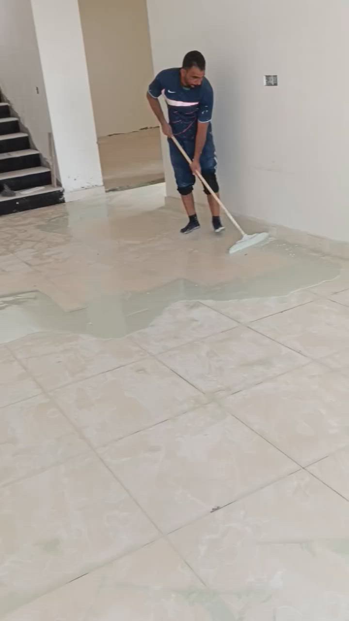 خلفه سيراميك وكاشي وبورسلين
شغل مظبوط وعلى الشرط وزن ليزر 

وتعهد لك بالعمل وبسعر مناسب 

نشتغل كافه مناطق السماوة متفرق حالياً 

رقمي ***********
