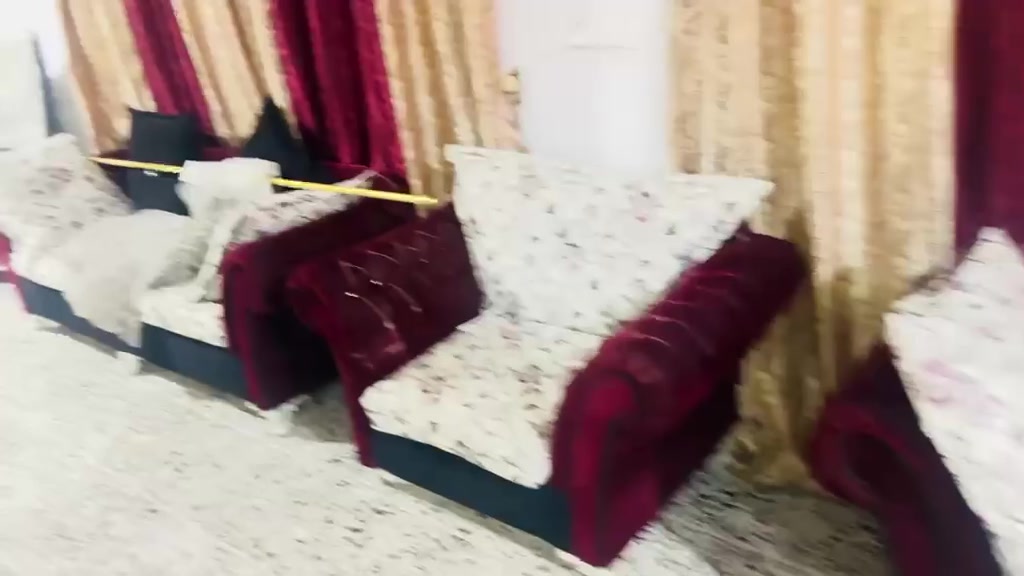 تخم للبيع 15 مقعد ***********
