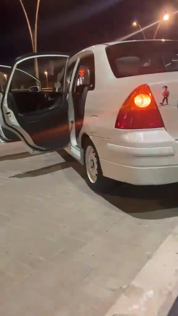 سازوكي ليان محرك كير بلاد لاتنقيص ولا تبخير تبريد ثلج سياره كله ع بلاد دواخل جدد بيه ضربه كلش خفيفه بلمام فقط سعر 55بيه مجاله قليل مكاني بصره معقل ***********
