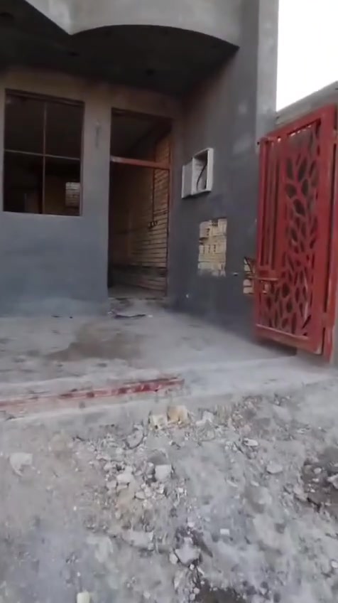 هيكل للبيع المساحه ١٥٠ متر الوجه ٧ ونص في ٢٠ الجغيفي الثانيه قرب مجمع العدل ٢طابق ٣ غرفة نوم مع صاله واستقبال مع المطبخ مع الصحيات شارع ١٢ متر مدرسة جامع بين البناء السعر ٨٥ مليون وبها مجال الاتصال كورك *********** اسيا *********** اسماعيل الجميلي للعقار الجغيفي الثانيه عبور الجسر الجغيفي
