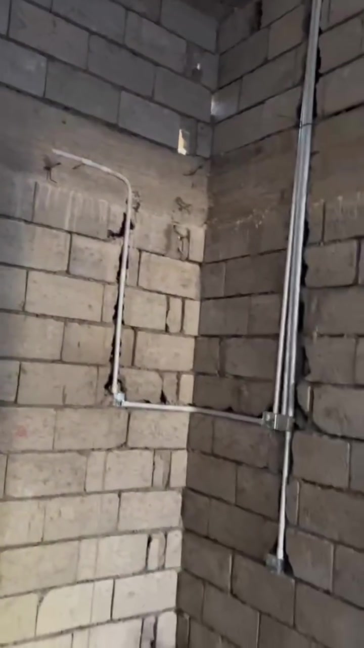 ‏السلام وعليكم
‏  سلام لكهربائي 👷🏻⚡
‏لتجهيز وصيانةالبوردات🪛⚙️( ATS & العادية& والصيطرة  )
‏ولتاسيسات الكهربائية 🔌💡( بوري & سيمنز  )
‏ومنضومات  (الطاقة الشمسية ☀️⚡)
‏هاتف📞 :***********
‏واتساب 📱:***********
‏
