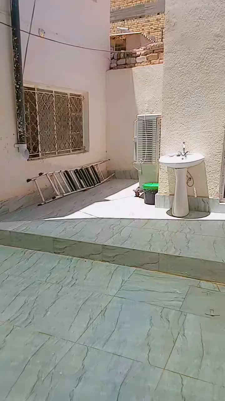يالله
اللهم صل على محمد وآل محمد 

يتوفر لدينا دار للبيع في حي الرساله مساحه الدار ١٠٠ متر والواقع ١٤٠ متر البيت على شارع وعلى ساحه الدار طابقين

الطابق الاول 

( استقبال . صاله غرف 2 . مطبخ . صحيات . ساحه )

أما الطابق الثاني 

( غرف 2 . مطبخ . صحيات . ساحه )

( سعره ١٢٠ مليون وبي مجال 

ولتفاصيل يرجى زيارة مكتبي الكائن في حي الرساله شارع الماطور قرب جامع الامام علي عليه السلام أو الاتصال على الرقم التالي 

اتصال هاتفي 📱 أو واتساب ***********

