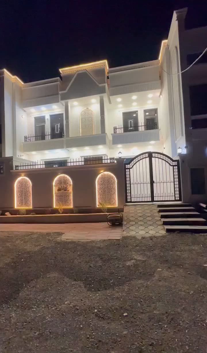 ((بسم الله الرحمن الرحيم))
🏡          🏚 

#بيت_للبيع         

🔴في الجغيفي ثانيه

🔴 كاع بيت نايل 

✅المساحة 220
 
مكون من 5غرف نوم
 صالات2
ومطبخ 
واستقبال 
حمام عدد2
مناور عدد 2

 🛣 الشارع 🛣🛤 : 10

🗒📑⚖️ نوع الملك : طابو زراعي صرف علمن عند الشراء تدخل مباشرتا بل سند المشترك الطابو لصرف الازراعي

💸💰 السعر  💰💸: 200🔴 وبي مجال

للاستفسار : مراجعة 
🥇 مكتب الدليمي 🥇
🩸📍العنوان الجغيفي _نهايت سياج المقبرة على السايد الايمن.                         
                                     
            📱📲  للاتصال :  ميثم*********** 📞☎️

#عقارات_الفلوجة #عقار_للبيع #عقارات_الانبار #عقارات_العراق  #العقار #عقار
#العقار_للبيع #للبيع #بيع #بيت #بيوت #قطعة #قطع
#ارض
