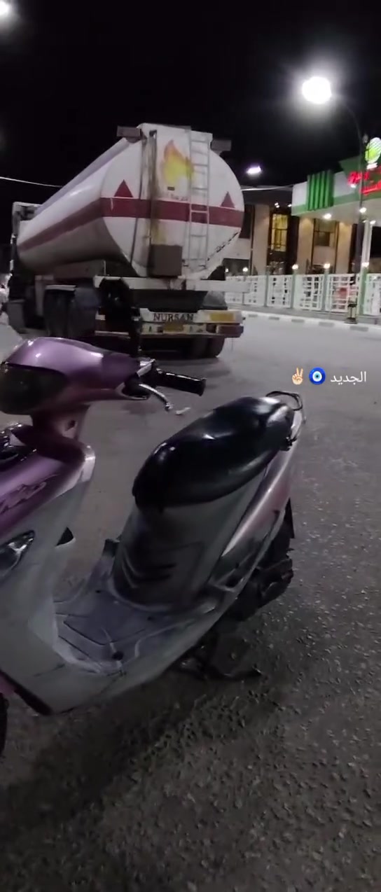 السلام عليكم
ماكس منغولي للبيع بلاديه 
ختومات رقم شاصي 
كرهبايات كلها شغاله 
سلف وهندر بي وقت 
سعر 675 وبيها مجال 
‏‪***********‬

