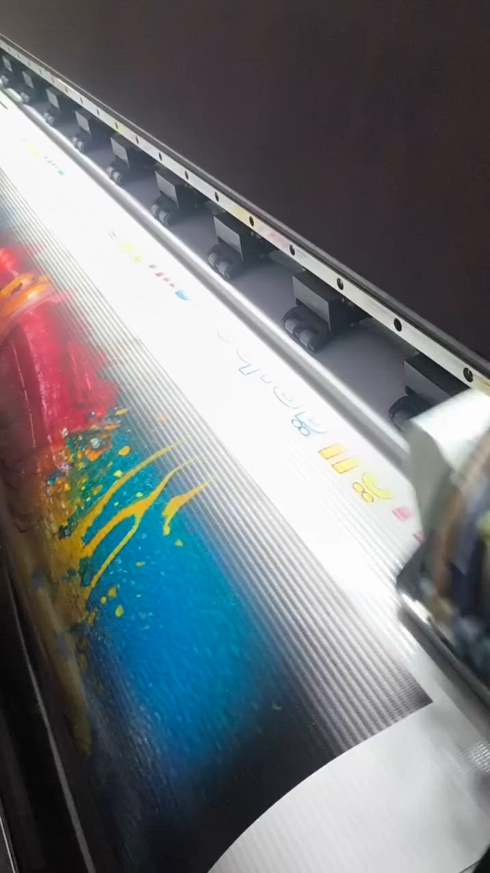 السلام عليكم طابعه بنر فلكس my coloR راس من شركه احمد  الطابعه xp600 مساحه العمل 190cm
هيد جديد قبل ساعه من شاده 
مع سيت احبار غير مستخدم من عدى الي بالطابعه 
بطل منظف هيد 
ويا ها وله فلكس 400غرام 
وروله ستيكر شفاف 
روله ستيكر 
روله فلكس 300غرام
19ورقه وبيها مجال قليل
