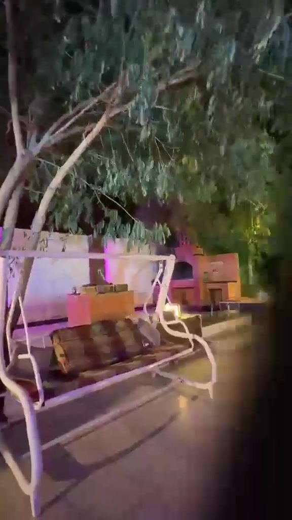 (مزرعه ايليا )
المزرعه تحتوي ع ✨
باربيكو كامل وادوات شوي🍡🍢
غرفه نوم
استقبال
صاله كبيره 🛋️
صحيات 🧼🛁
مطبخ 🍽️🍢
حديقه كبيره 🛤️🏝️
مسبح اطفال ومسبح كبار 🏊🏻‍♂️
العاب اطفال 🎠
 
عنوان المزرعه 📍بغداد جسر ديالى القديم شارع التويثه

للحجز والاستفسار ع الرقم ***********فقط واتساب
