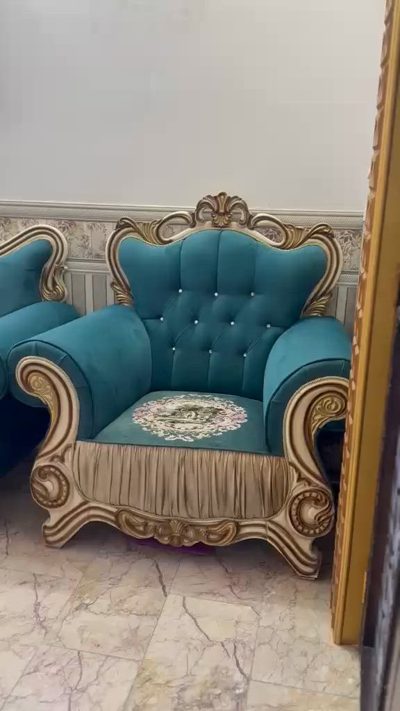 اغرض للبيع نضيفه جدآ ستفسار ع رقم ***********
