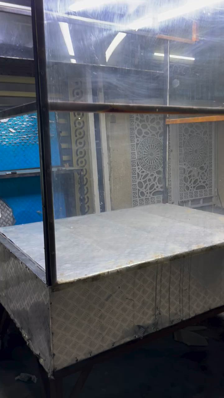 متاح جمبر مشويات متحرك كهرباء ماسس  متحرك تايرات مجر سلايت شغل تكمه مكلن البياع***********
