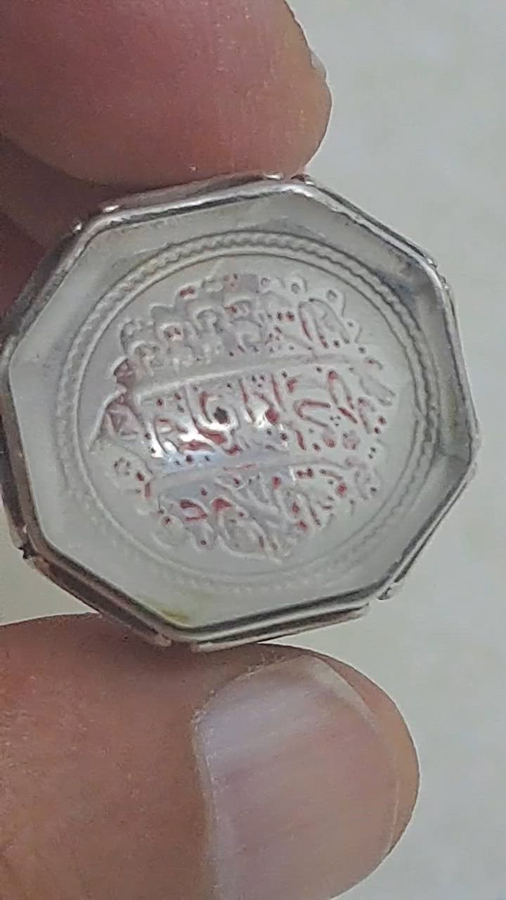 در نجفي قديم


**إذا كنت صاحب هذا الإعلان وتريد حذفه لأي سبب، رجاءا أرسل رسالة إلى الدعم الفني**