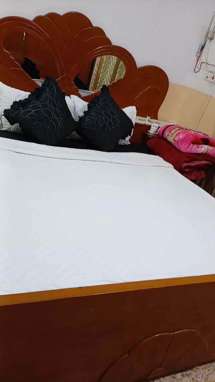 غرفه تسكام خشب ثقيل سعرها مليون وربع هيه ودوشكها  وبيها مجال مكان حله مهندسين


**إذا كنت صاحب هذا الإعلان وتريد حذفه لأي سبب، رجاءا أرسل رسالة إلى الدعم الفني**