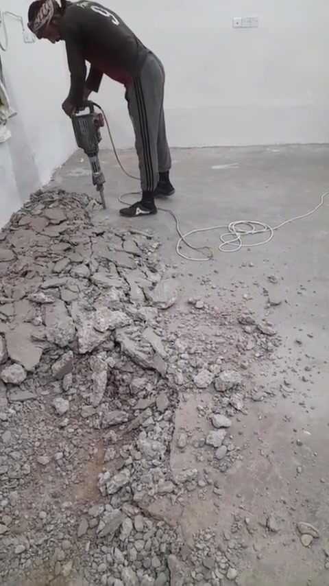 السلام عليكم 
يوجد كادر درجه اولى لجميع الاعمال وبأسعار مناسبة 
تنضيف بيوت تفليش رفع إنقاذ حفر ابيات تصعيد مواد بناء رمل سيراميك تشميع بتلوات 
هذا الرقم ***********

