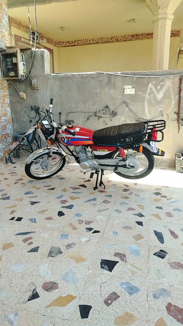 سلام عليكم دراجه نامه للبيع موديل 2027اوراق كامله دراجه كفاله عامه سعر750وببه مجال قلي هاذ رقمي ***********
