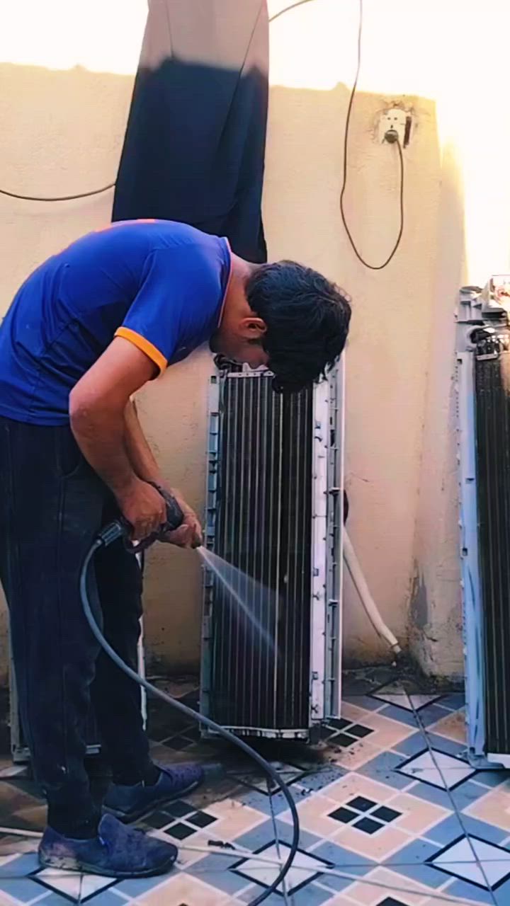 🔥 ورشة الخفاجي للتبريد والتكييف 🔥
✅ تنصيب جميع أنواع السبالت ✅ صيانة وتصليح الأعطال ✅ غسل وتنظيف السبالت بأحدث المعدات ✅ شحن غاز حسب الكمية ✅ فحص وكشف الأعطال بدقة

🎉 عروض خاصة: 💰 التنصيب ابتداءً من 35 ألف 💰 الغسل 25 ألف 💰 الكنتوري 30 ألف

⚡ متوفر مولد للفحص والعمل في جميع الأوقات

📞 *********** 📞 ***********

خدمة سريعة • أسعار مناسبة • كفالة على العمل

ورشة الخفاجي للتبريد والتكييف... راحتك هدفنا ❄️
