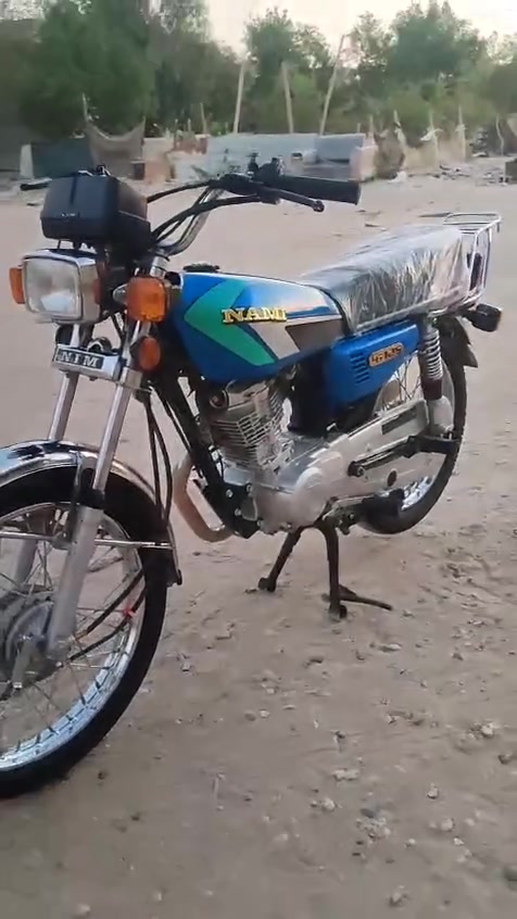سلام عليكم نامه متياز البيع السعر 725 وبيه مجال رقم الهاتف ***********  شاصي 2018 وغراض كله 2024 هيه من وكيل هجي عل بلاد وراق اصولي مداور من العارضي بسمي دراجه نضيفه العنوان النجف حي نداء عامود 22
