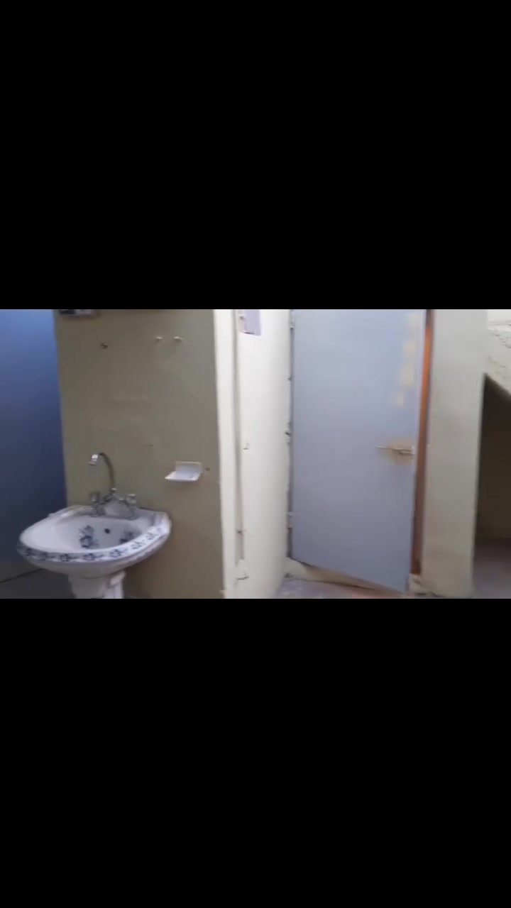 بيت للبيع مساحه 115 قطاع 3 قرب جامع الخضر السعر 73 وبي مجال: ***********
