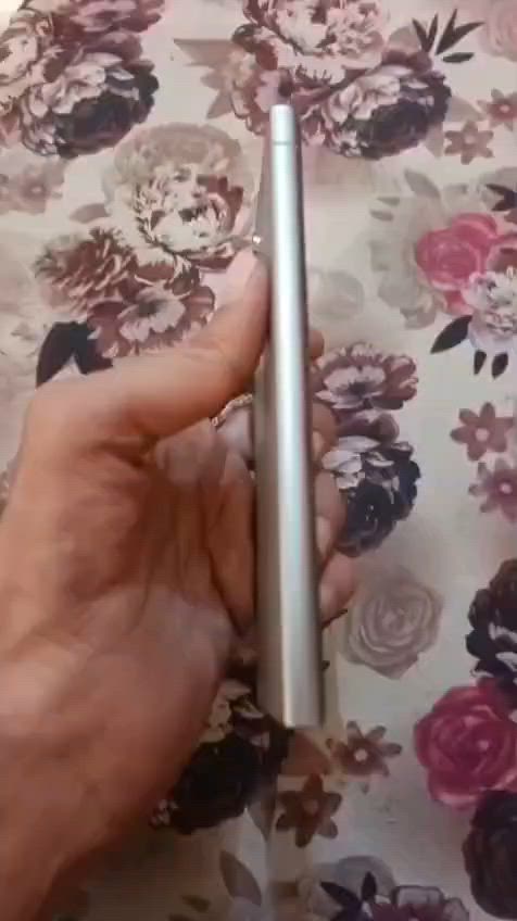 اس ٢٤ الترا شرق أوسط خطين ذاكره ٢٥٦ نظافه ١٠٠% كامل ملحقات  سعر مليون و٥٠  ( بعده بضمان ) باقي ع ظمانه ٦ اشهر مكاني كركوك شراي يتصل تحفه كفيلكم الله استخدام شخصي (***********)
